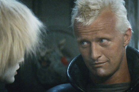 Hauer como Roy Batty en Blade Runner (1982).