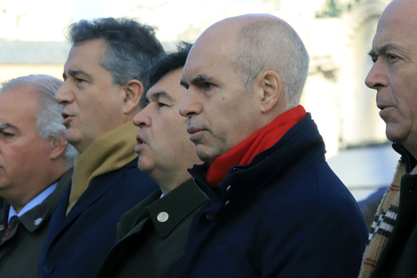 Etchevehere junto a Daniel Pelegrina (SRA) y Horacio Rodríguez Larreta. (Fuente: NA)