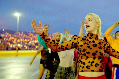 Ema es una bailarina encarnada por la actriz Mariana Di Girolamo.      
