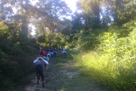 Piden ayuda para una comunidad aislada en la frontera 