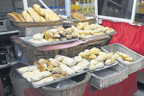 Desde el lunes suben un 15% las especialidades en las panaderías