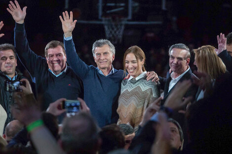 Las principales figuras de Cambiemos, durante un acto en el club Quilmes de Mar del Plata.