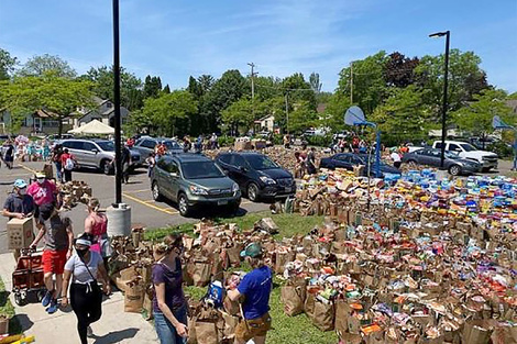 Red de ayuda solidaria en Minneapolis