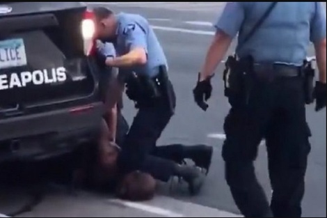 El momento del asesinato de George Floyd.