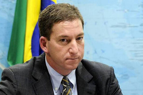 “Contrariamente a los deseos de Bolsonaro, no es (todavía) un dictador," contestó Greenwald.