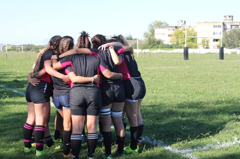 Abrazo de scrum en cuarentena