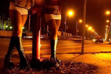 ¿La prostitución debe ser considerada por el Estado como un trabajo? 