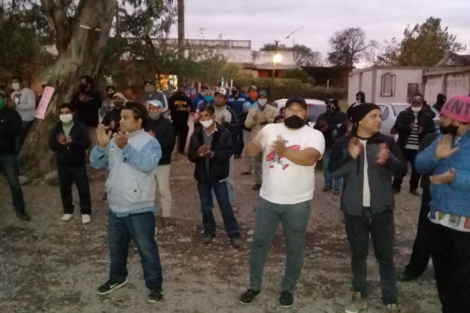 Trabajadores azucareros despedidos marcharon por su indemnización