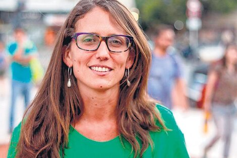 Elizabeth Gómez Alcorta: “Las tareas más desvalorizadas en el mercado son las que hacemos las mujeres”