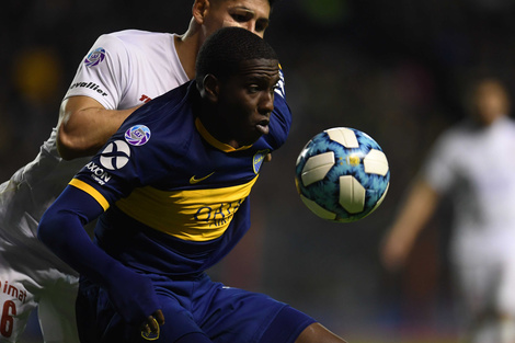 El venezolano mostró algunos destellos interesantes en el estadio de Boca.
