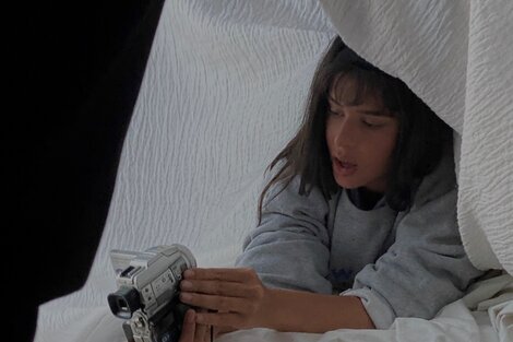 Nathy en una imagen del video de Buenos Aires.