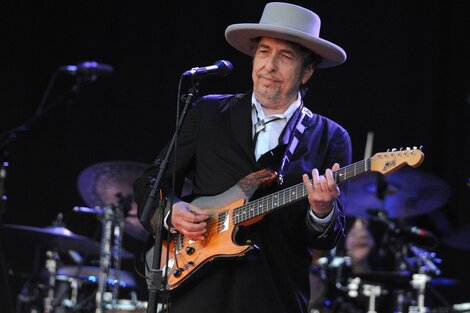 Bob Dylan entrega otra obra esencial: "Rough and Rowdy Ways"
