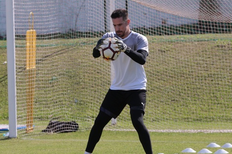 Jugadores de Huracán, San Lorenzo y River comenzaron a entrenar