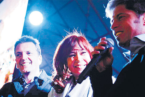 Sergio Massa, Cristina Kirchner y Axel Kicillof en Malvinas Argentinas.