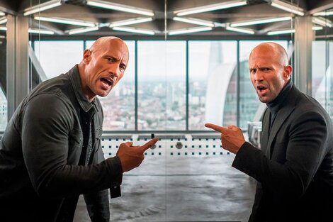 Dwayne "The Rock" Johnson y Jason Statham, héroes de acción.