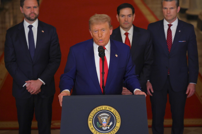 Trump se fue a la guerra: Estados Unidos bombardeó Irán