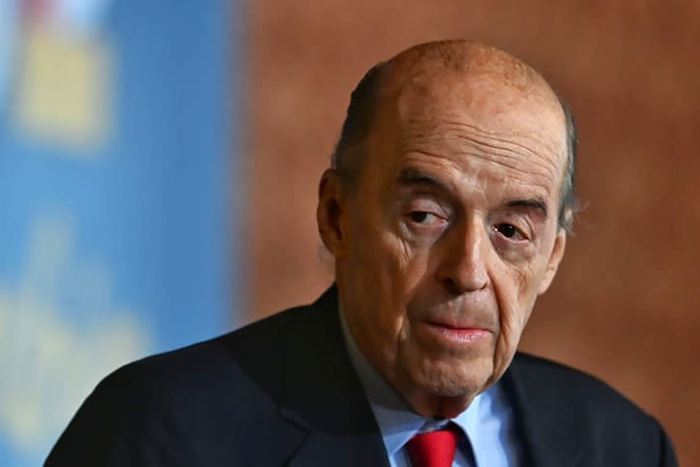 950726-20leyva-afp