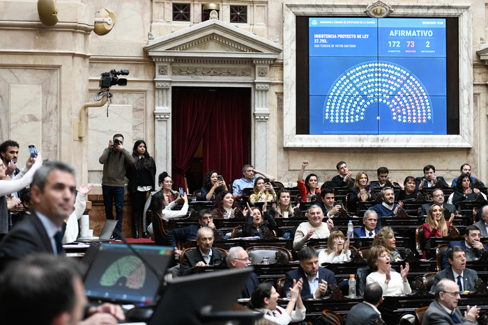 972729-mv39707