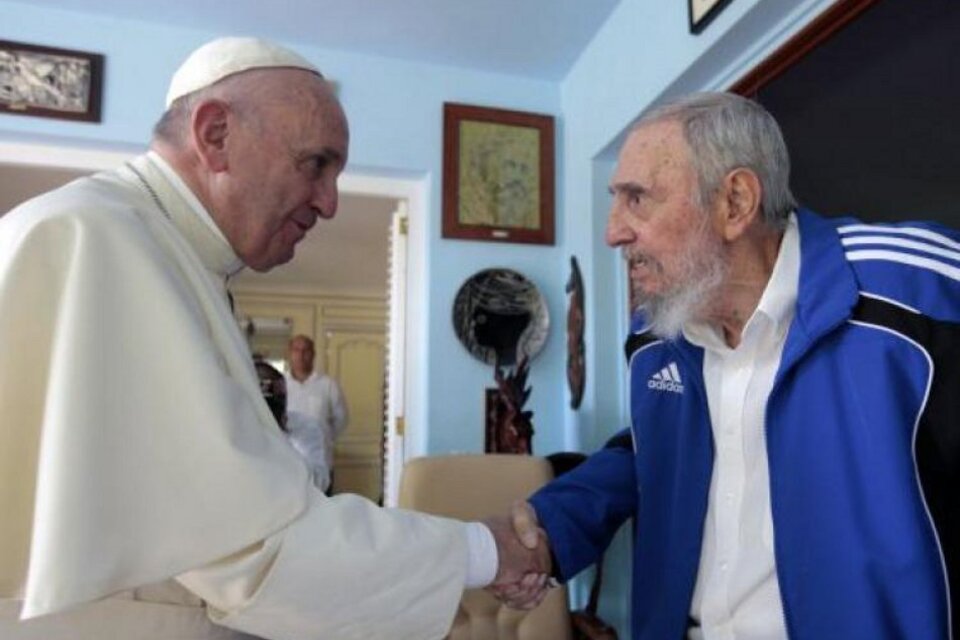 Francisco estuvo con Fidel Castro en septiembre del año pasado durante su visita a Cuba. (Fuente: Télam)