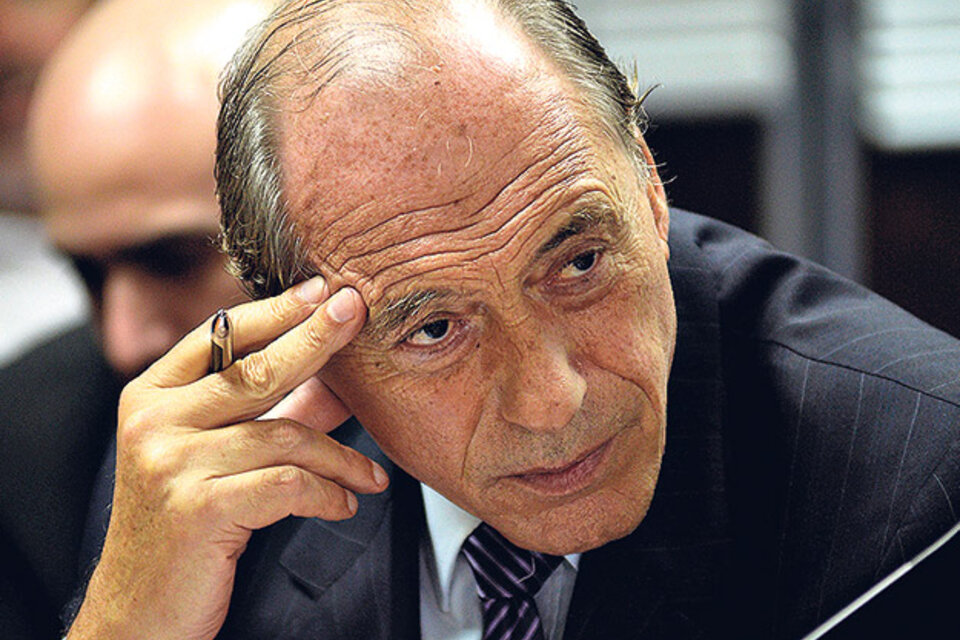"No tiene ni pies ni cabeza”, dijo Zaffaroni sobre la denuncia de Nisman contra CFK.