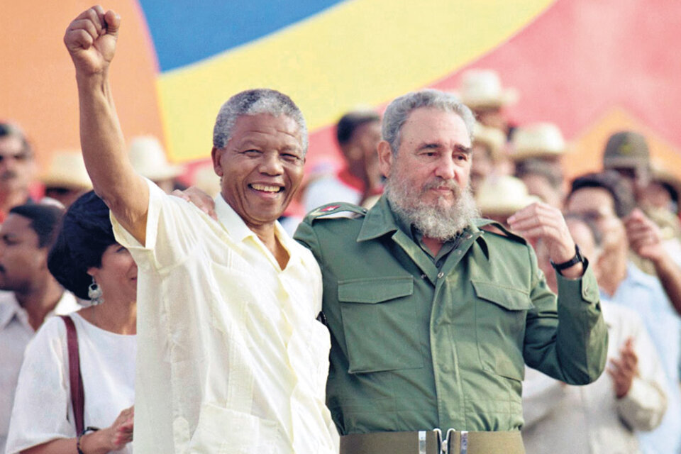 Mandela: “En la historia de Africa no existe otro caso de un pueblo que se haya alzado en defensa de uno de nosotros”.