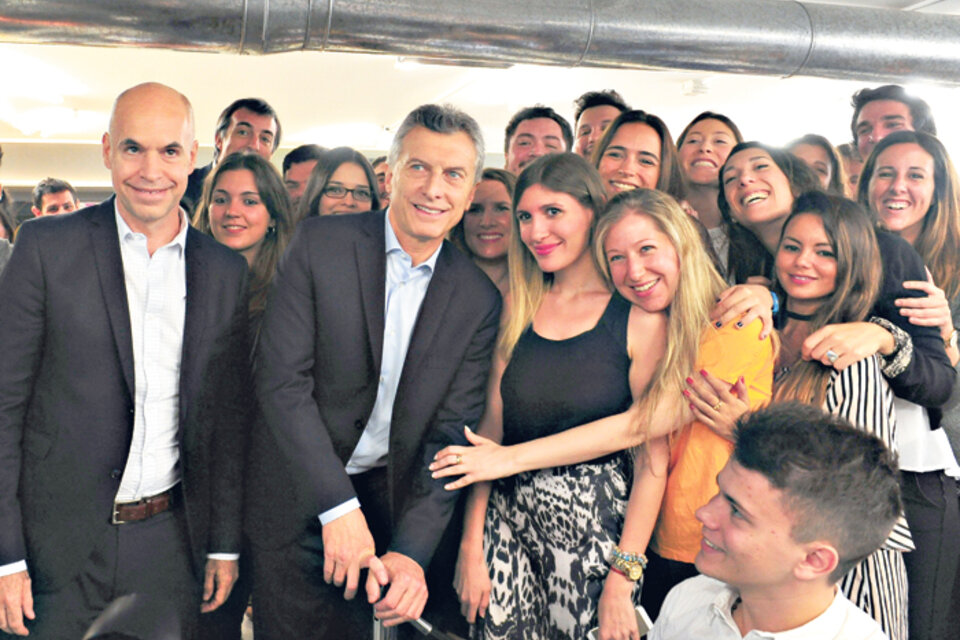 El presidente Macri en el acto que compartió con el jefe de Gobierno, Horacio Rodríguez Larreta, y el ministro de Educación, Esteban Bullrich. (Fuente: DyN)