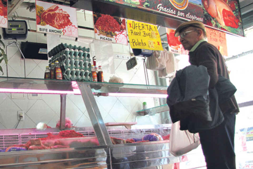 La caída en el consumo anual de carne por persona cayó un promedio de siete kilos.