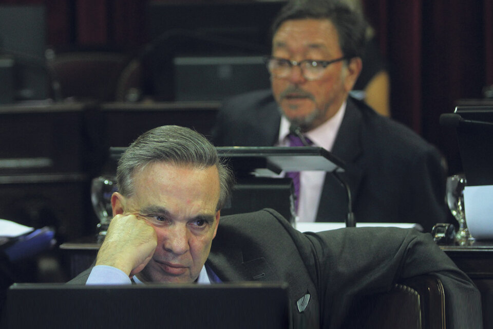 El jefe de la bancada, Miguel Angel Pichetto, quedó en minoría en la reunión de senadores peronistas.  (Fuente: DyN)