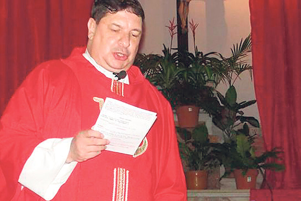 El cura Juan Diego Escobar Gaviria, de la parroquia San Lucas Evangelista, denunciado por abuso. (Fuente: web: entreriosahora)