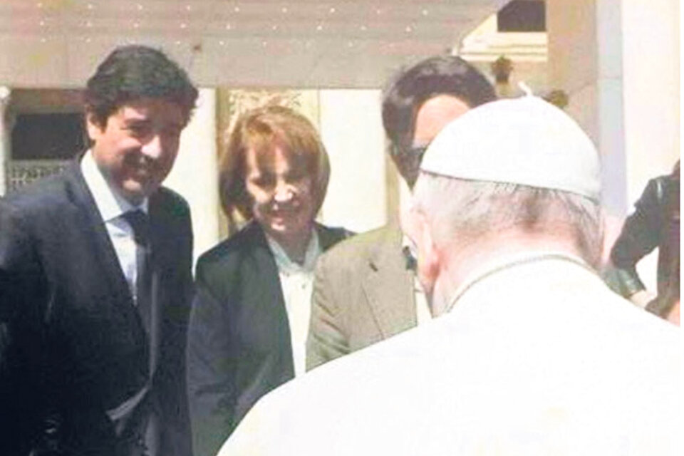 Los jueces Angela Ledesma y Alejandro Slokar, de la Sala II de Casación, en una visita al Papa.