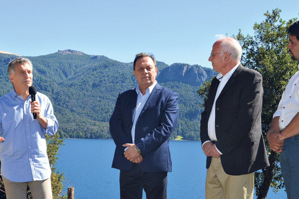 Mauricio Macri, ayer, en Villa Traful, durante la inauguración de un “centro de interpretación turistica y ambiental”.
