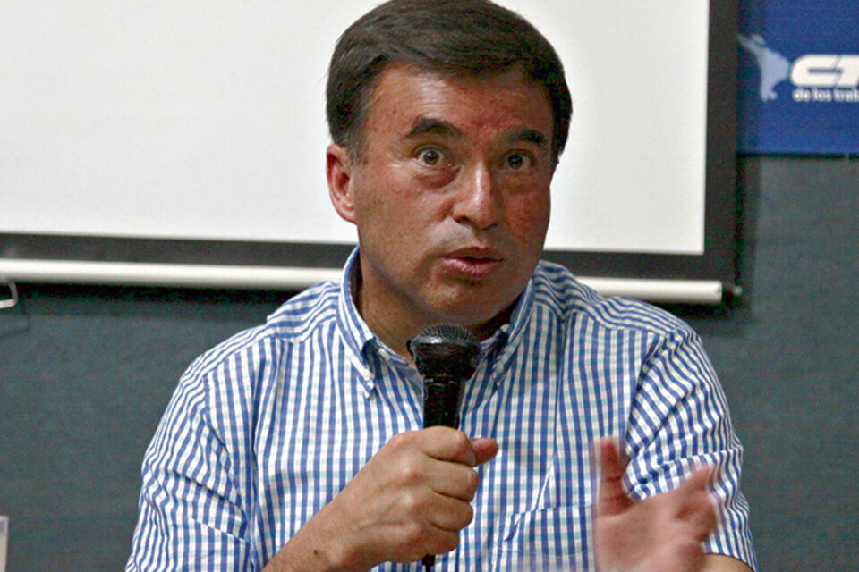 Juan Ramón Quintana habló de una “guerra de cuarta generación” contra Evo Morales. (Fuente: Jorge Larrosa)