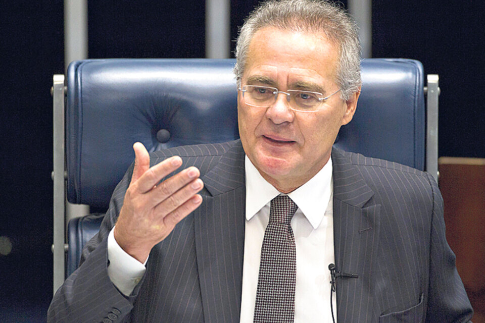 Renan Calheiros sigue como senador pero debe dejar la presidencia del Congreso antes del plazo establecido. (Fuente: EFE)