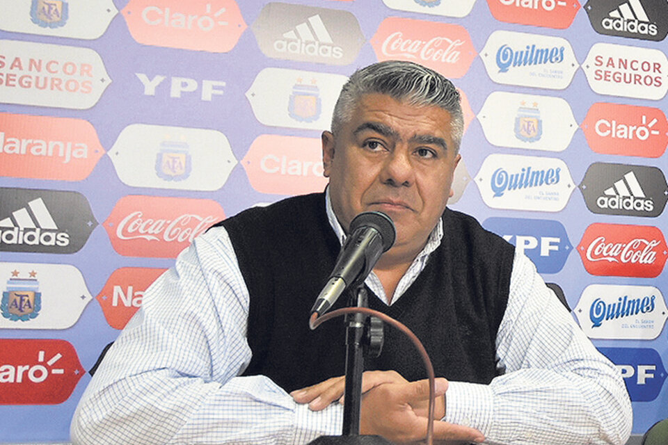 Tapia sostiene un discurso basado en la unidad. “En el fútbol argentino salimos entre todos o no se sale”, afirma.