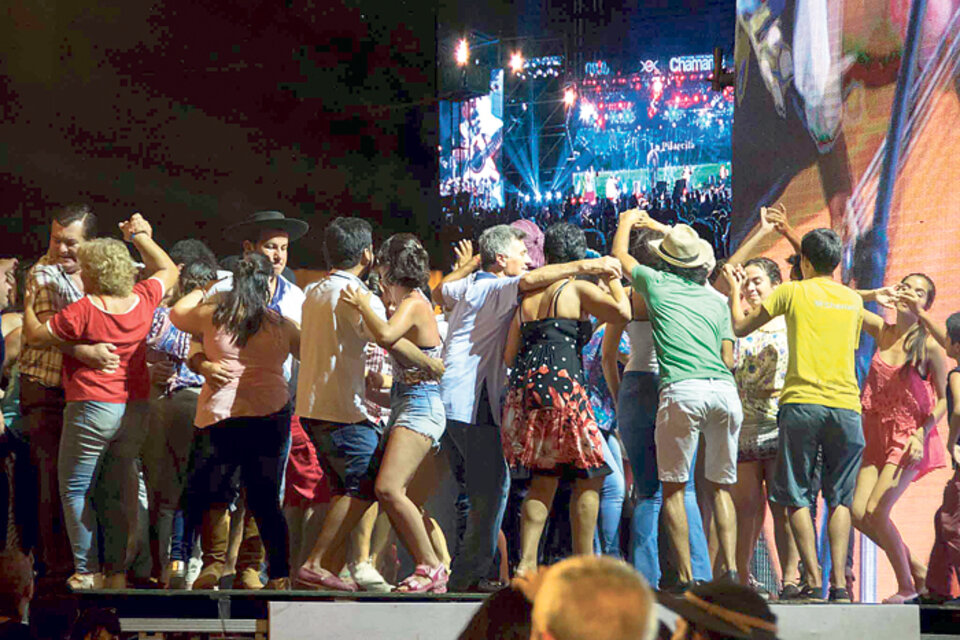 Nadie se quedó sin bailar en la fiesta chamamecera de Corrientes.  (Fuente: Gentileza Zulema Ruiz)