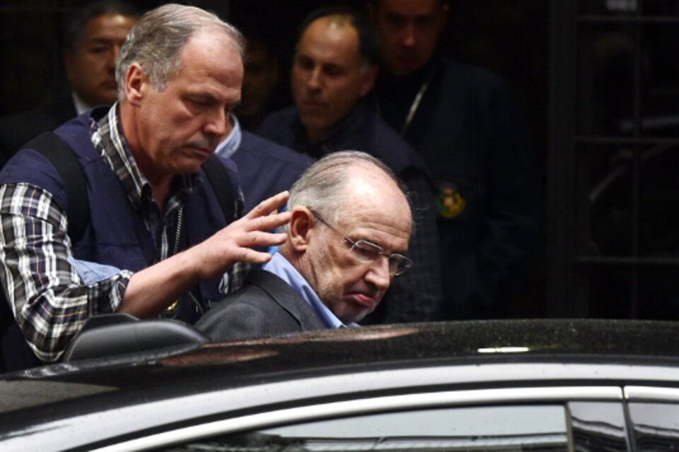 Condena para el ex jefe del FMI Rodrigo Rato (Fuente: AFP)