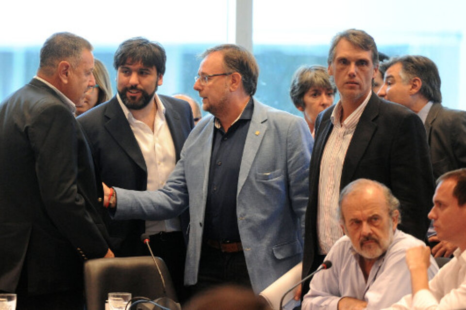 Cambiemos tuvo el apoyo del Frente Renovador de Sergio Massa y del Bloque Justicialista de Diego Bossio. (Fuente: Télam)