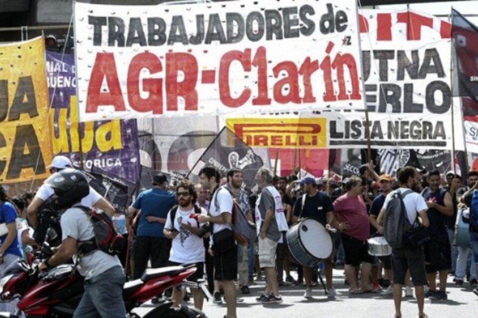 Los trabajadores de AGR sumaron el apoyo de la Juventud Sindical (Fuente: Télam)