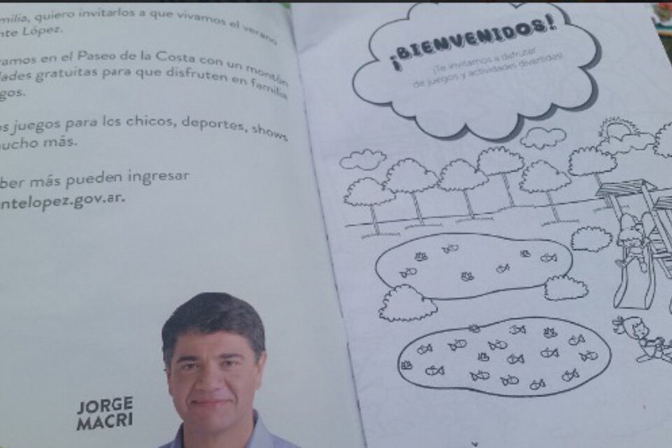 Los libros con su cara de Jorge Macri reparte entre los chicos. (Fuente: Twitter)