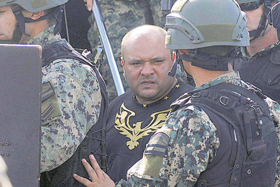 Hidalgo, detenido en Misiones con 30 grados y mangas largas. (Fuente: Télam)