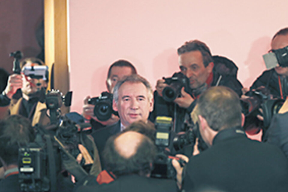 Espaldarazo Para El Candidato Líquido | El Centrista Bayrou Se Bajó De ...