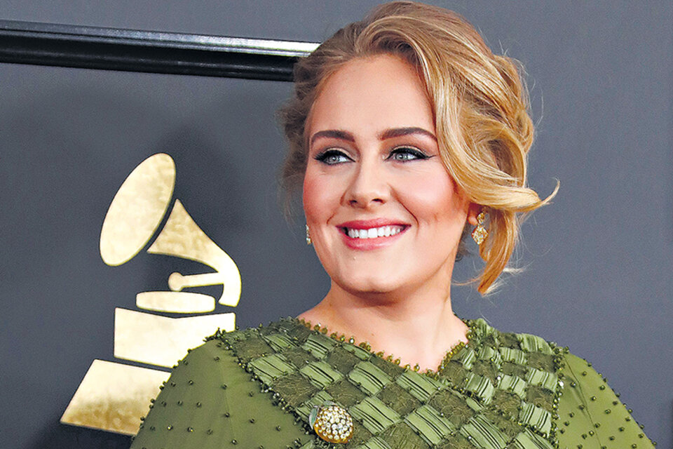 Adele se llevó los Grammy, pero dijo que Beyoncé era quien en realidad los merecía.