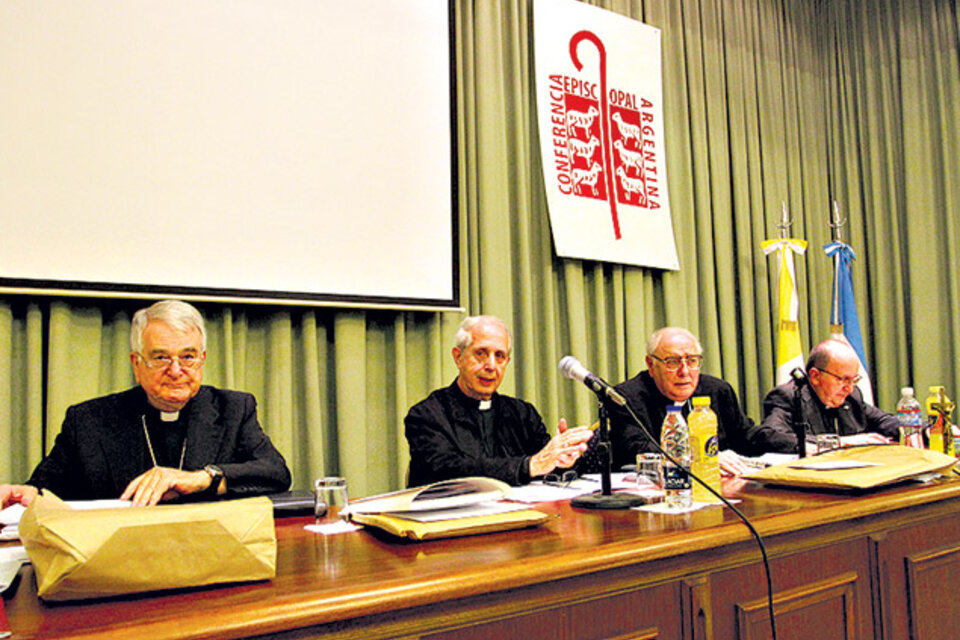Hoy terminó el encuentro de obispos en Pilar. No se planteó la reconciliación. (Fuente: DyN)