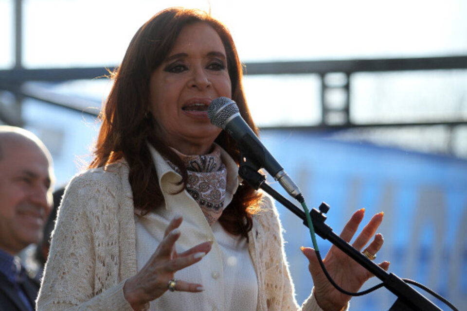 CFK pidió que le recuerden a Macri que "gestionar no es armar puestas en escena". (Fuente: Bernardino Avila)