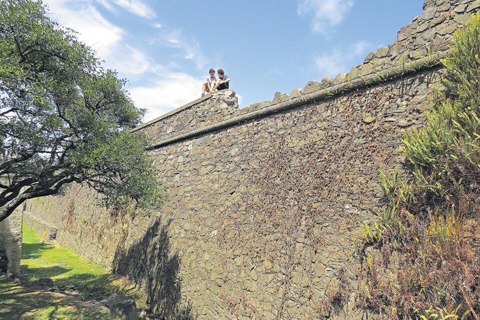 La muralla que protegía la ciudad en tiempos de luchas hispano-portuguesas.