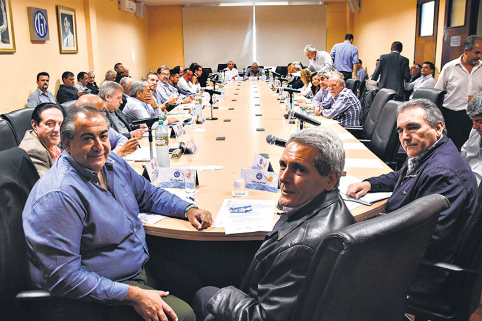 En la reunión del consejo directivo de la CGT participaron casi treinta sindicalistas. (Fuente: Télam)