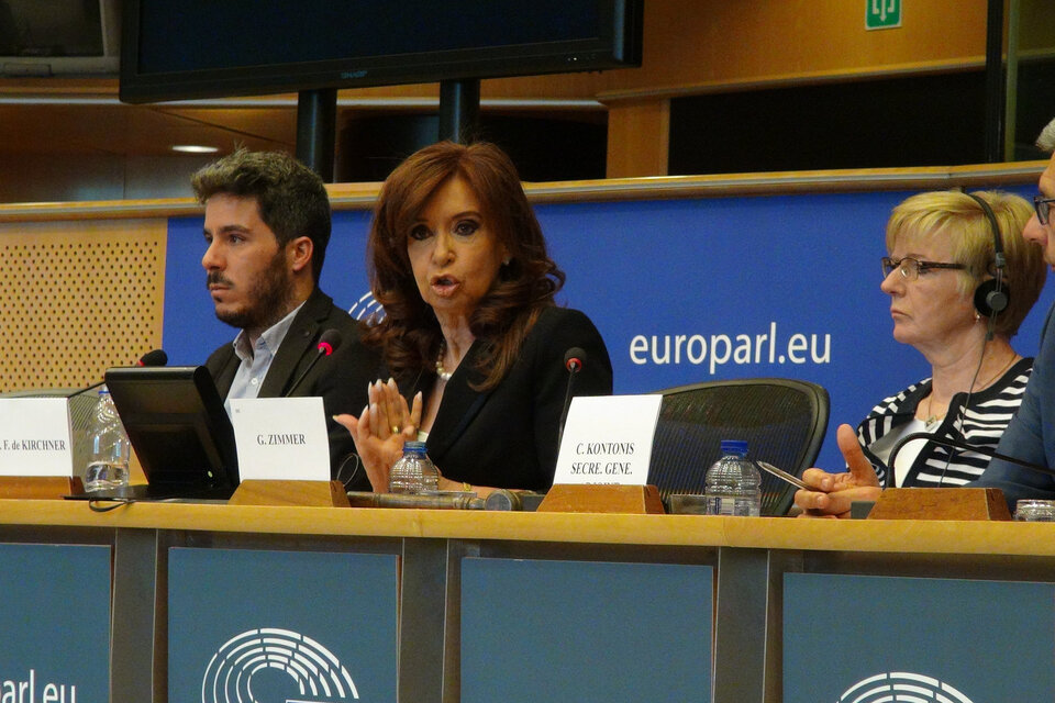 Cristina Fernández de Kirchner habló ante diputados del Parlamento Europeo.