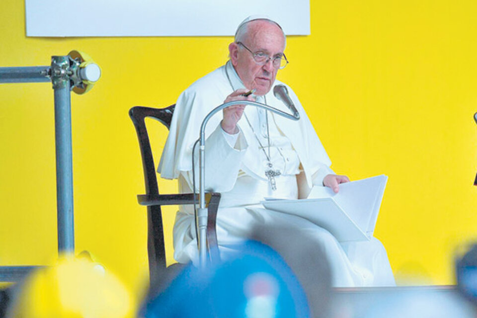 En Génova, el Papa habló de trabajo y dignidad, contra la meritocracia. (Fuente: EFE)