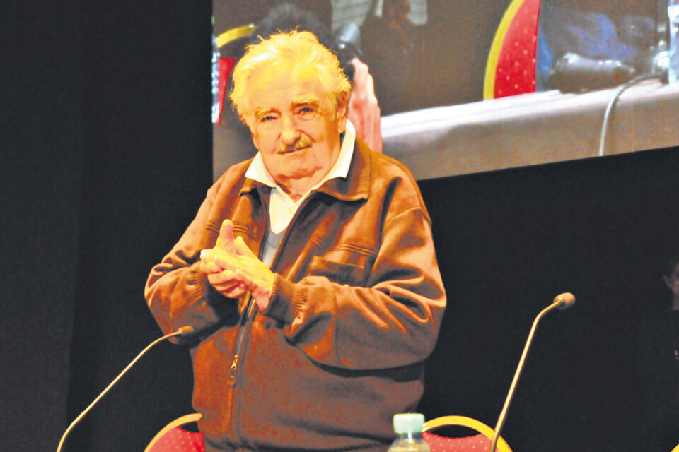 “Pepe” Mujica participó el fin de semana en una charla en Santa Fe. (Fuente: Eduardo Edmundo Seval)