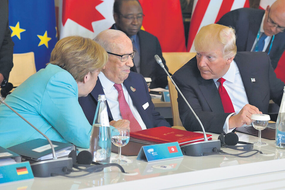 Trump y Merkel participaron de las cumbres de la OTAN y el G-7.
